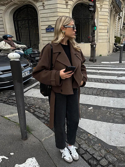 T-VM SHORT TRENCH COAT IN COFFEE