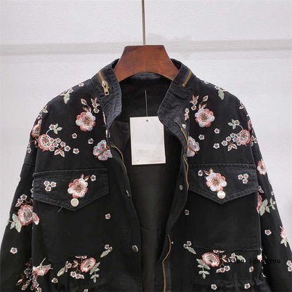 Femme embroidery flowers trench coat in Black