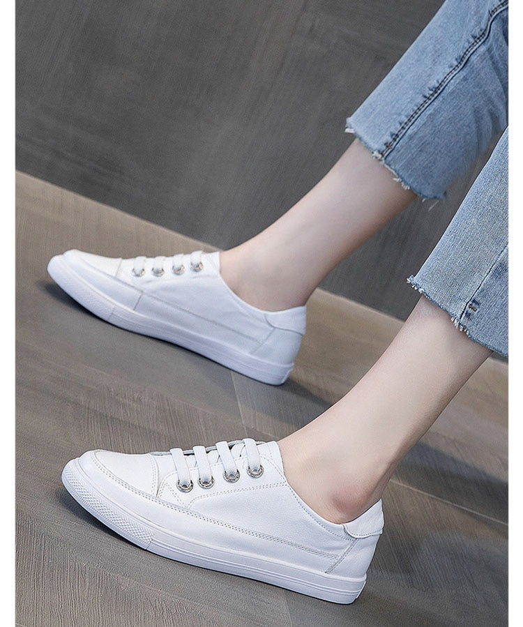 R22 velcro Releather white sneakers
