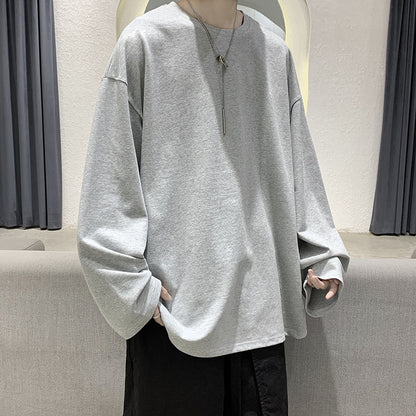 LB long sleeve t-shirt with a loose fit