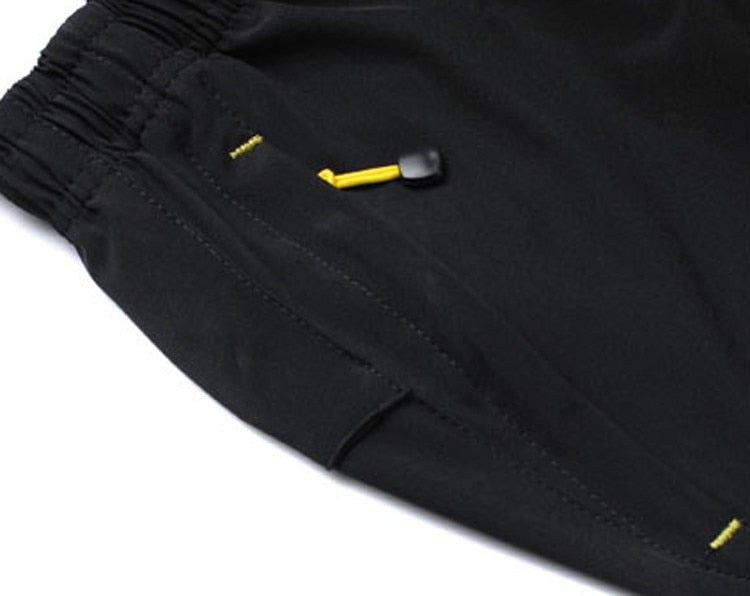 Urban training shorts with quick dry