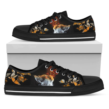 The cat canvas sneakers