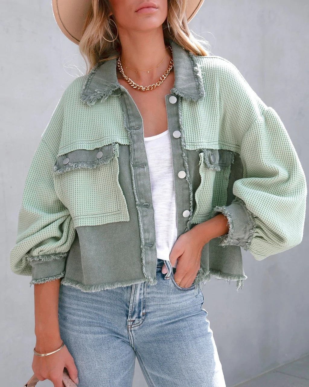 VM-cropped jacket with chest pockets & buttons