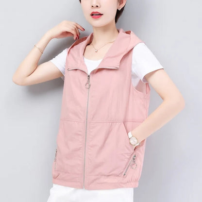 Urban lightweight hooded vest in pink
