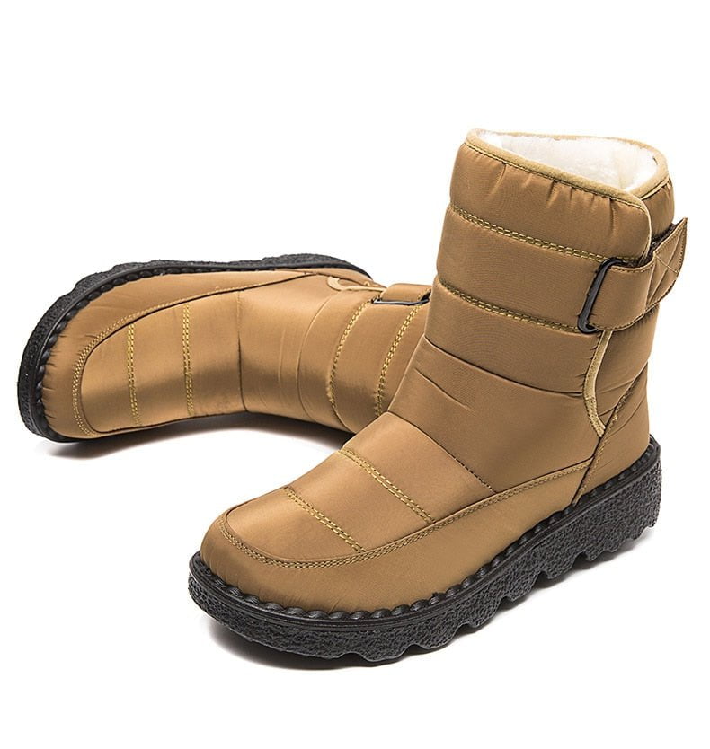 Women's winter boots with Mid-Calf