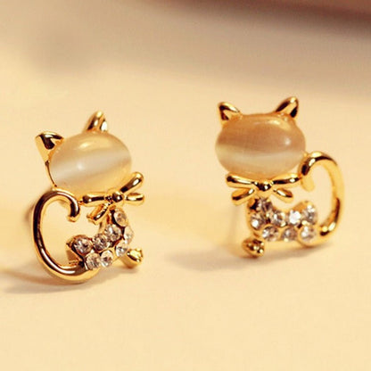 cat jewelry, cat earrings, alloy cat earrings Beige Lovely Cat Earrings